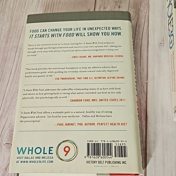 Whole 30 Book Bundle - Picture 4 of 7